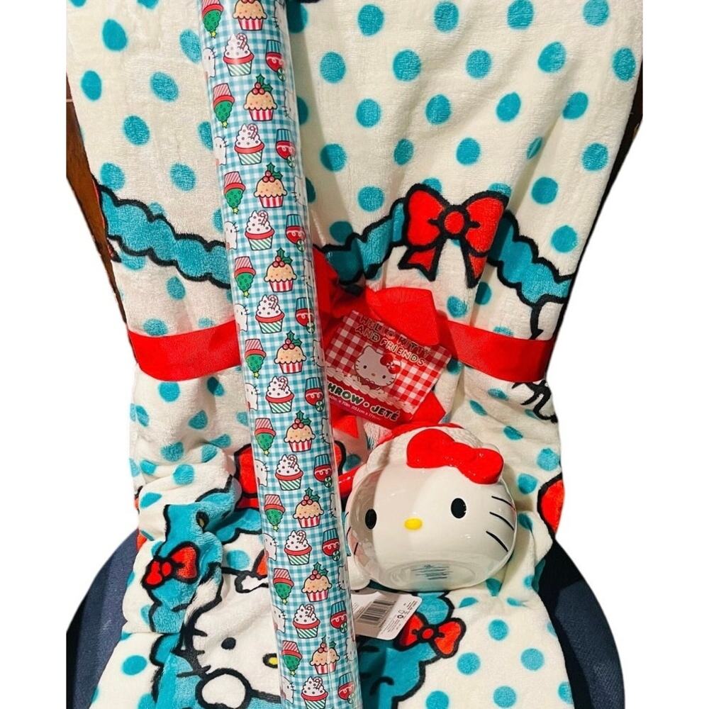 Hello Kitty Christmas 60* 70 throw Hello kitty face mug 16 and gift wrap bundle